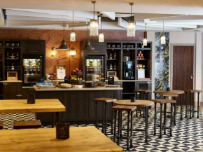 Гостиница Staverton Park Hotel & Golf Club  Давентри